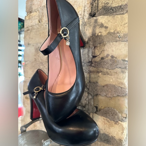 Black Mary Jane Heels with Red Soles - Picture 3 of 7